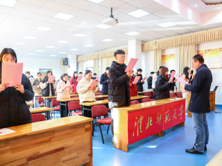 淮北师范大学开展“宪法晨读”活动