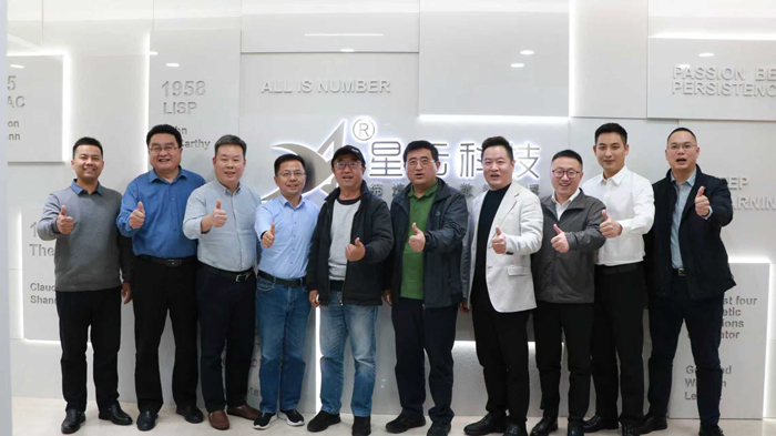 e6e31fef0ced416d9b8ba707243914bc.jpg e6e31fef0ced416d9b8ba707243914bc.jpg