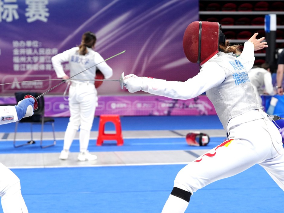 包揽全国冠亚军！我校学子在第29届全国大学生击剑锦标赛中取得佳绩