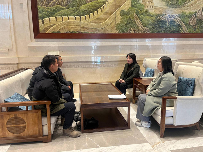 376d00bbc67343aab9cc05bf582e25bc.jpg 376d00bbc67343aab9cc05bf582e25bc.jpg