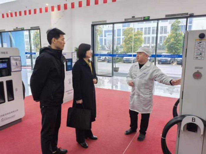 bb30334d648142d78a98f650b3a081cf.jpg bb30334d648142d78a98f650b3a081cf.jpg