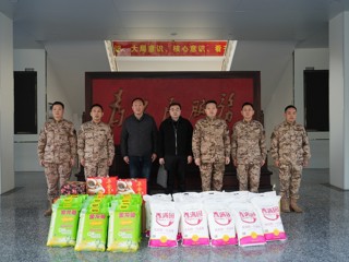 学校赴淮北军分区、武警淮北支队、相山区人民武装部开展春节慰问活动