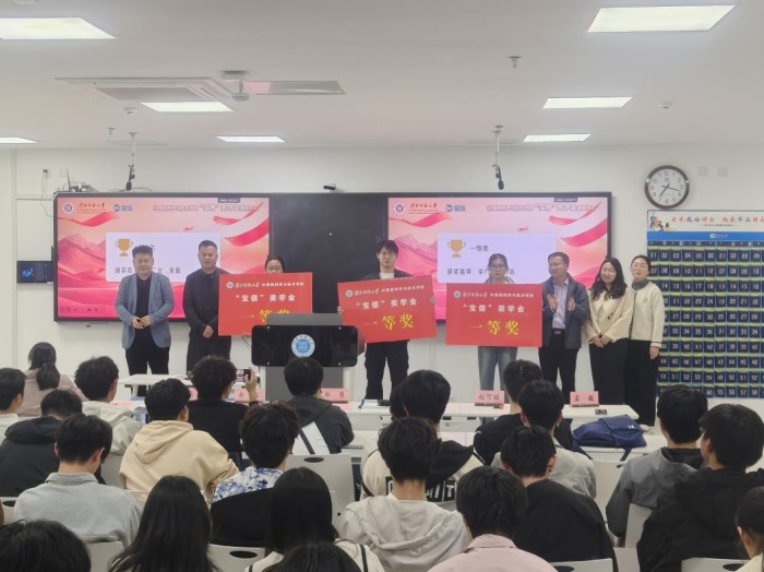 76b8fb8198b047bebbd0276f52b2b574.jpg 76b8fb8198b047bebbd0276f52b2b574.jpg