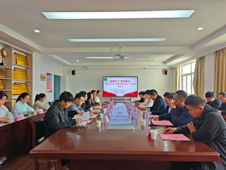 “青年思享汇”高层次青年社工人才培养座谈会在我校举行